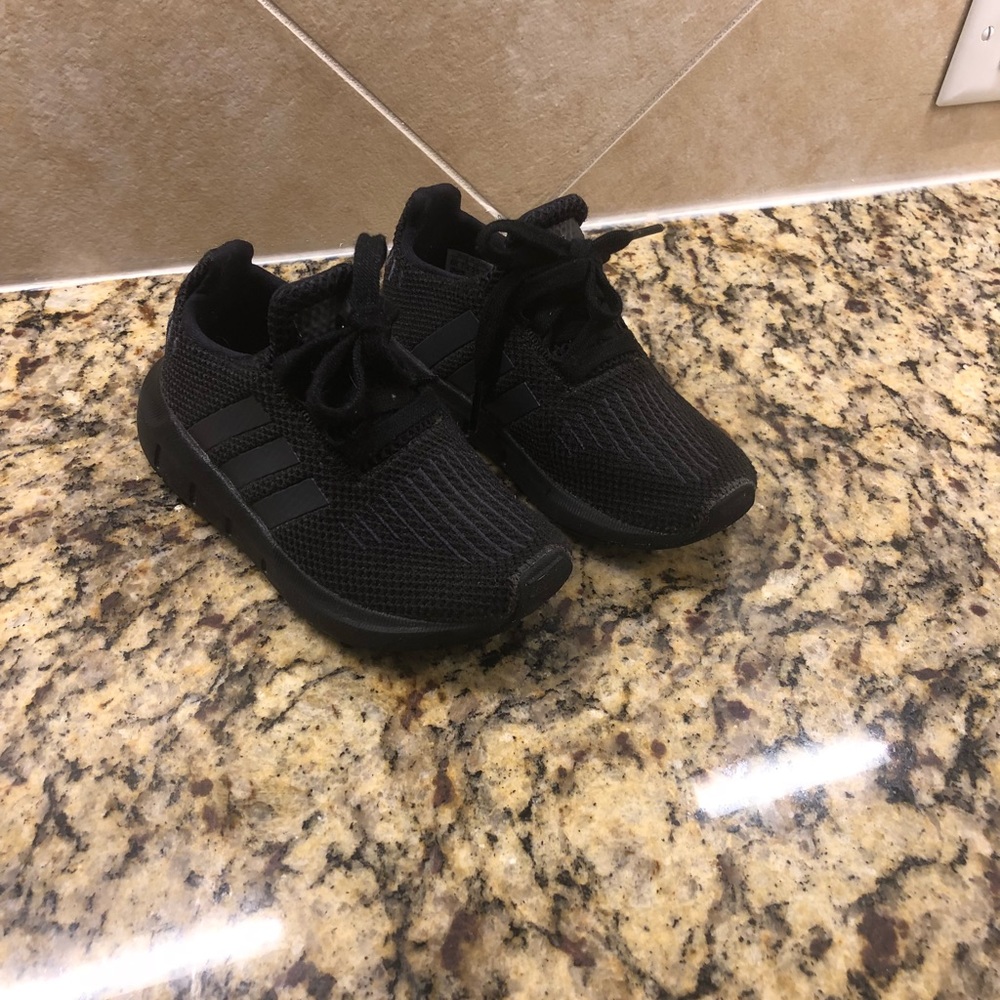 Toddler size 8 adidas Ortholite sneakers